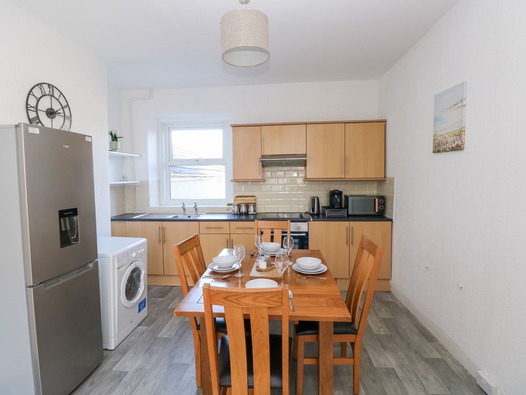 Castleview Coastal Comfort