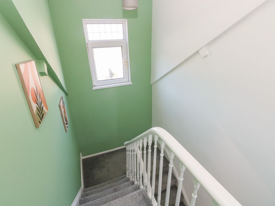 Castleview Coastal Comfort