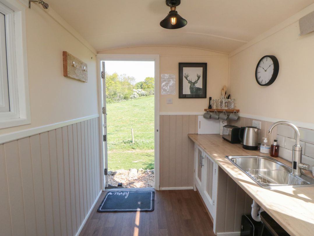 Woodpeckers Shepherds hut