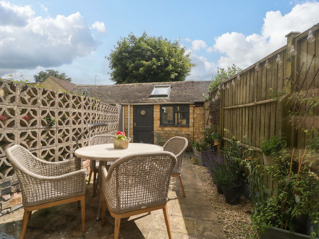 Elm Cottage