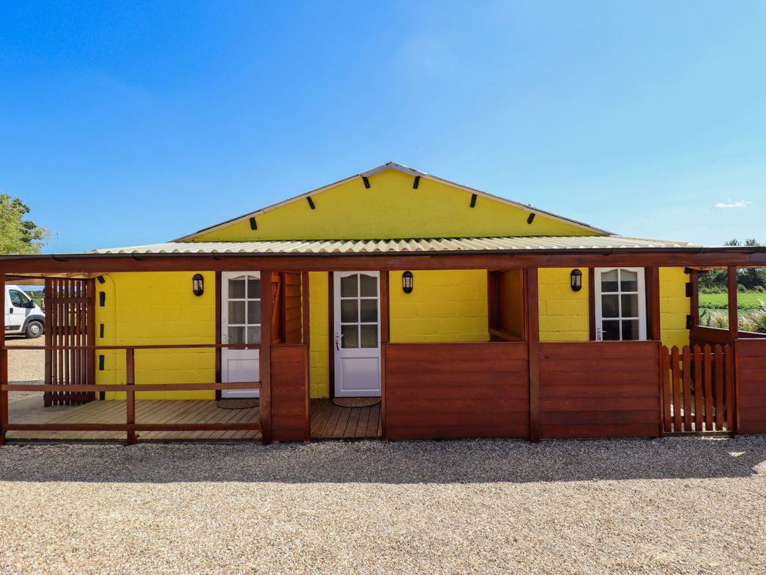 Dog friendly holiday cottage in Coningsby, sleeps 3