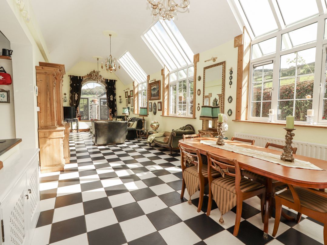 White Heather Cottage