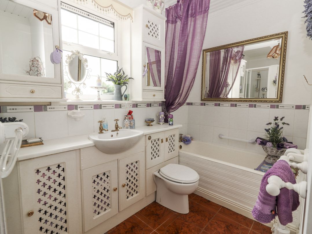White Heather Cottage