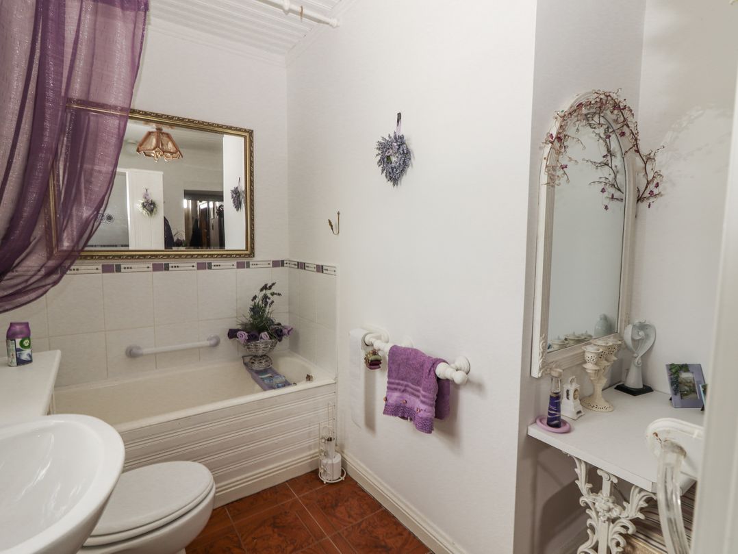 White Heather Cottage