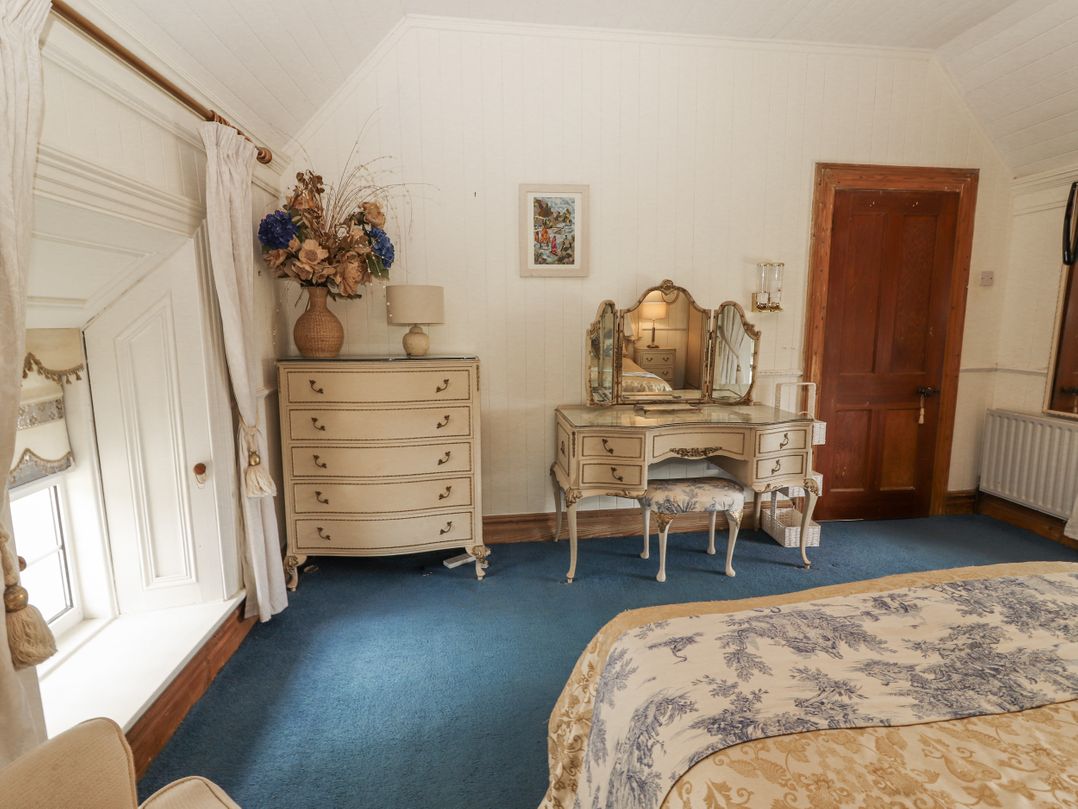 White Heather Cottage