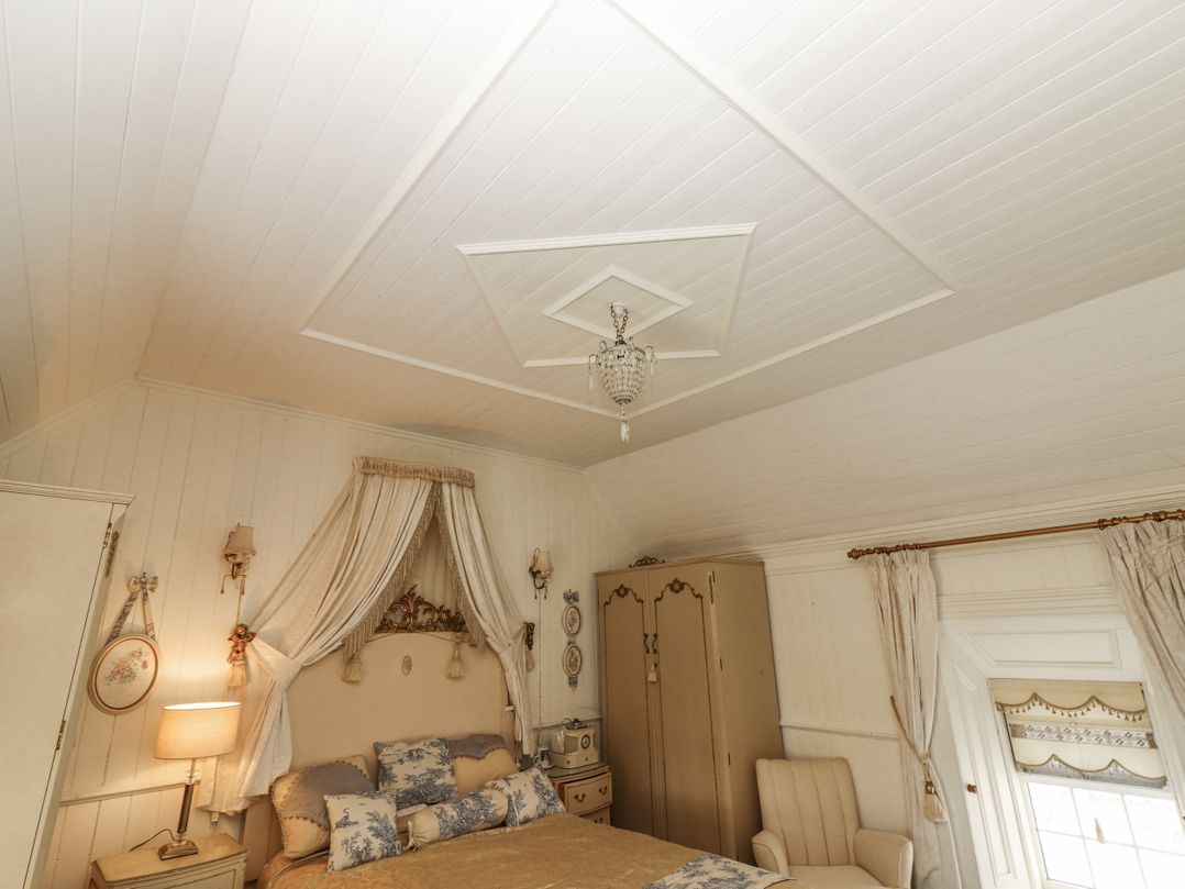 White Heather Cottage