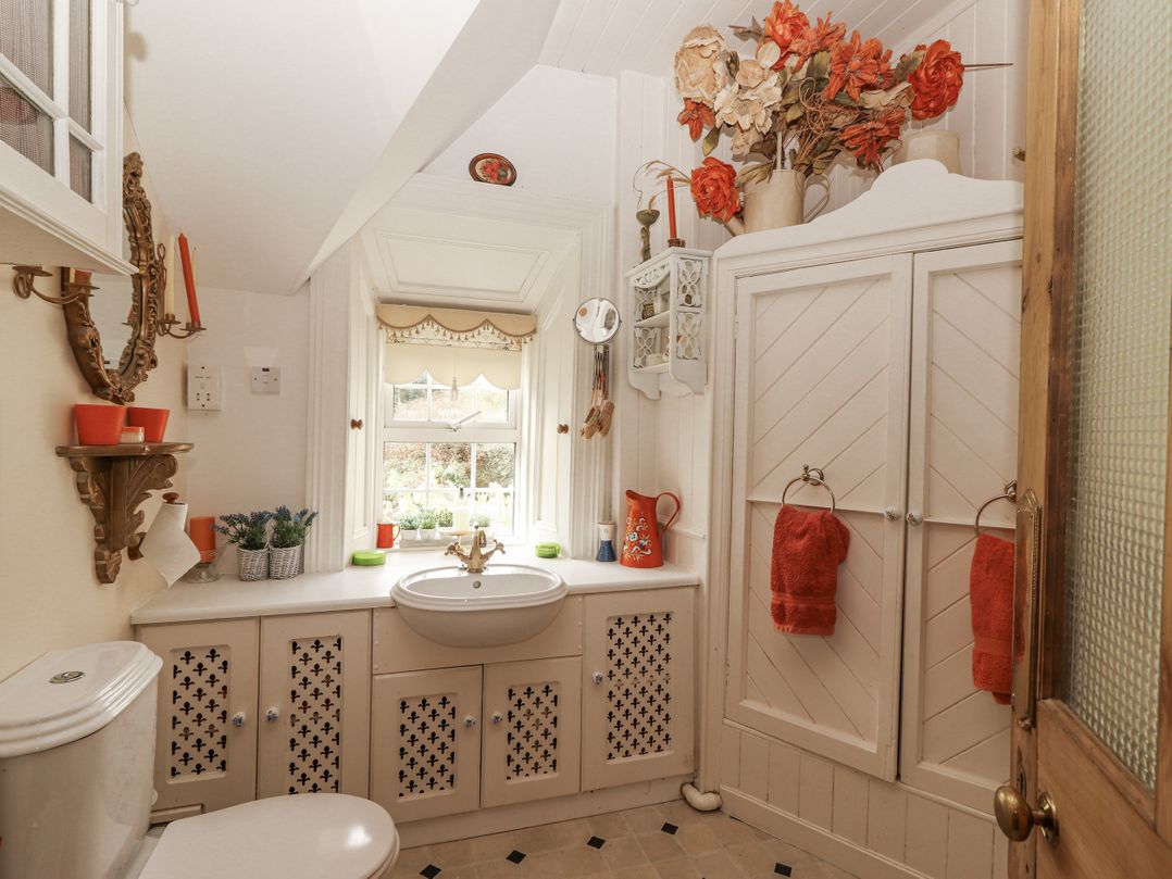 White Heather Cottage