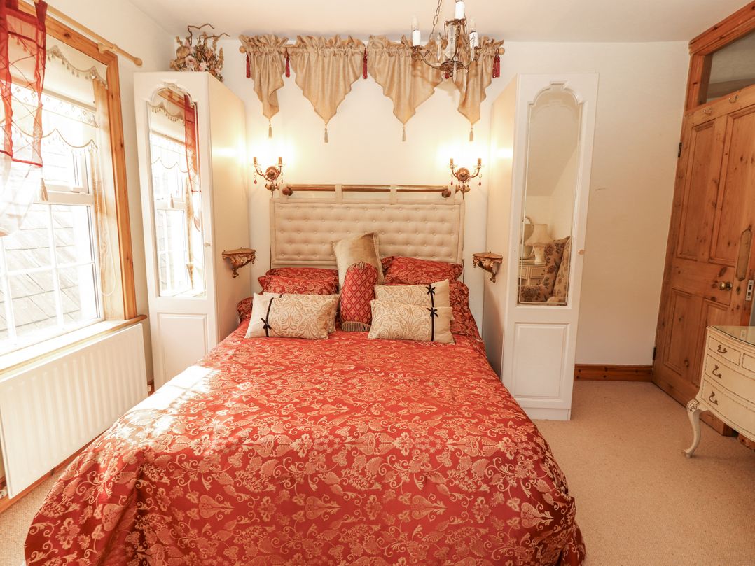 White Heather Cottage