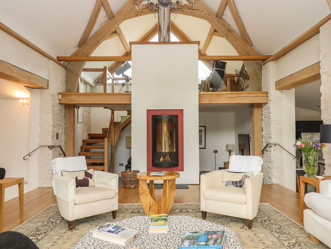 Lower Velwell Barn