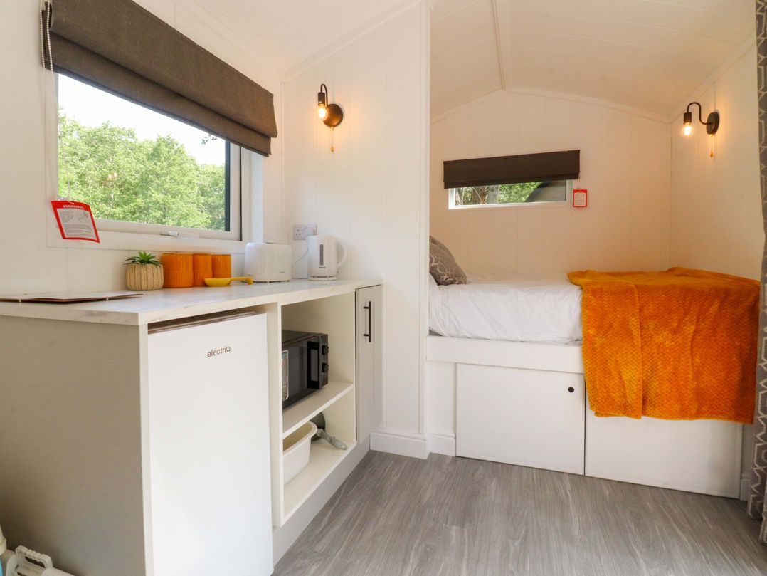 Shepherds Hut 2
