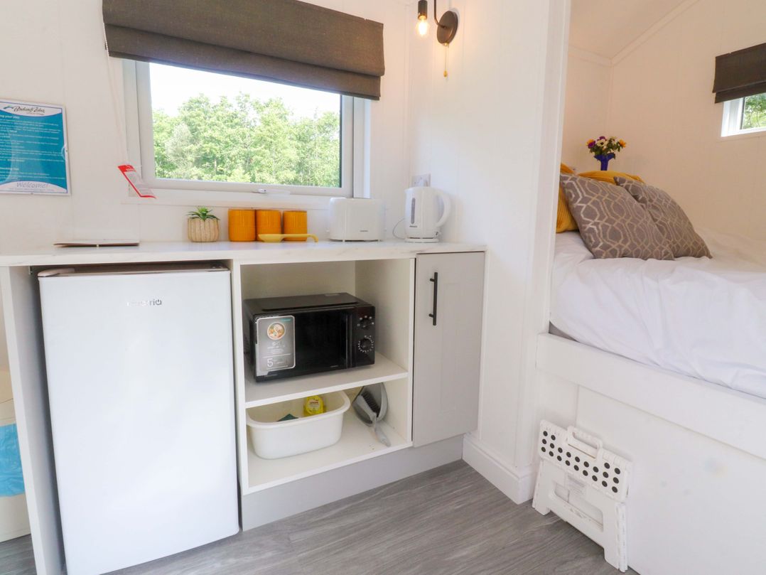 Shepherds Hut 2