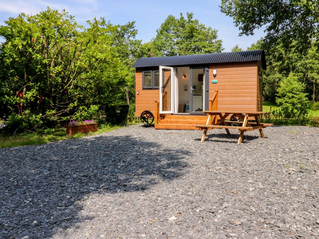 Shepherds Hut 2