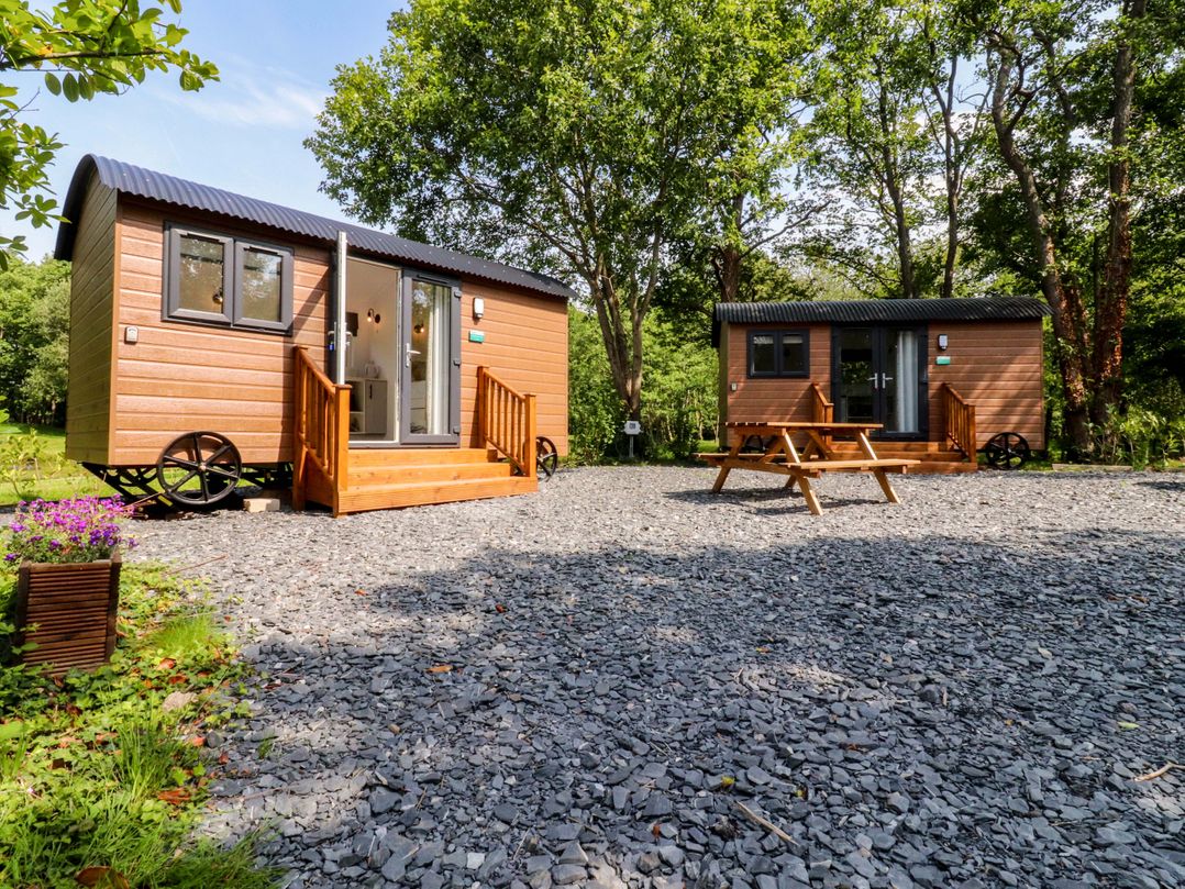 Shepherds Hut 2