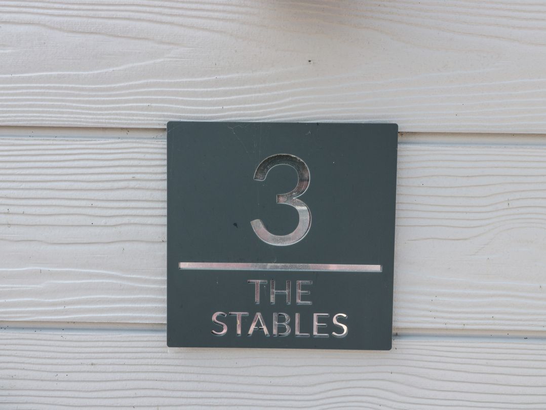 3 The Stables