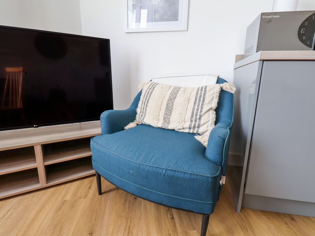 Apartment 3