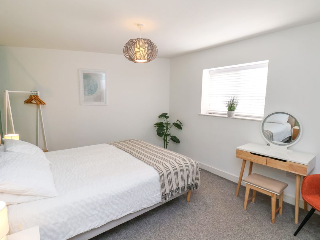 Apartment 3