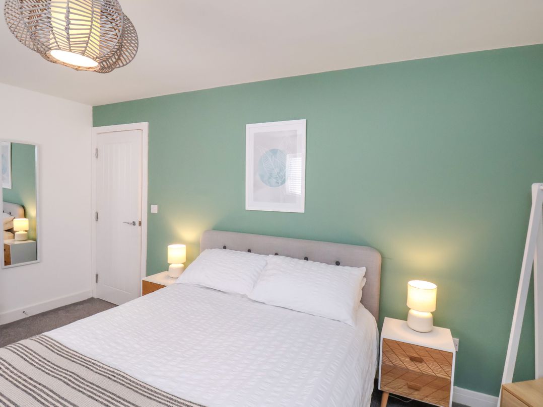 Apartment 3
