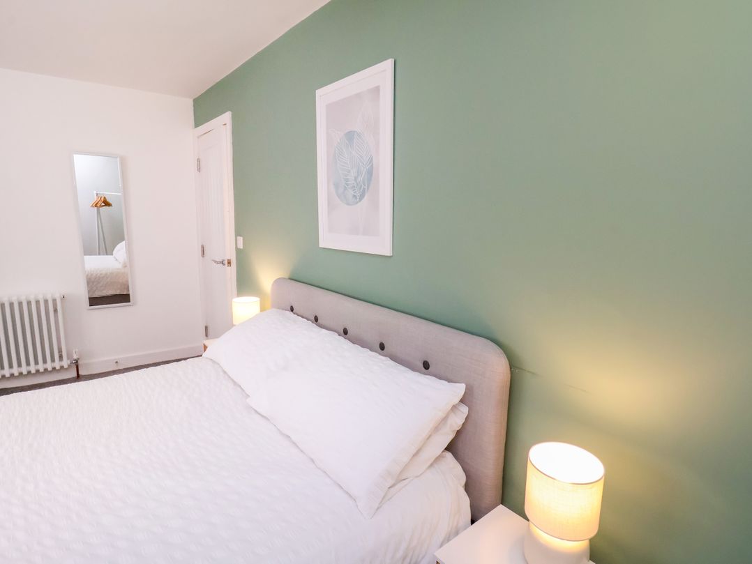 Apartment 3