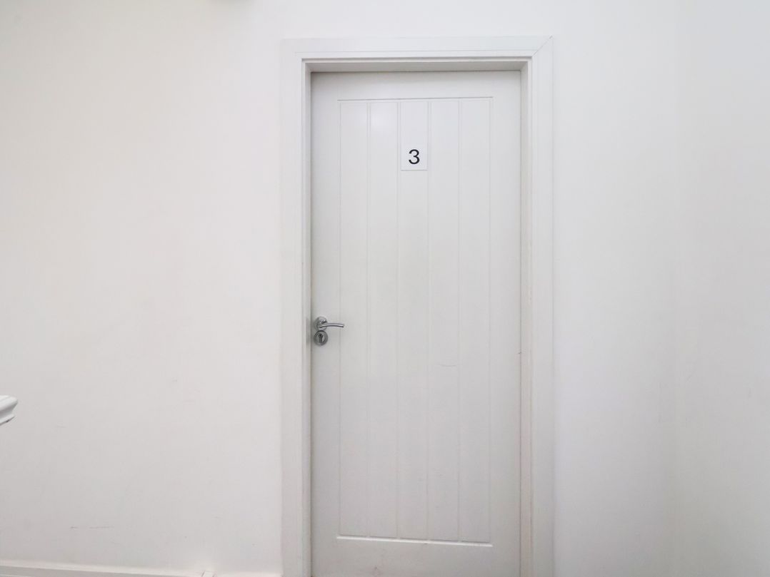Apartment 3