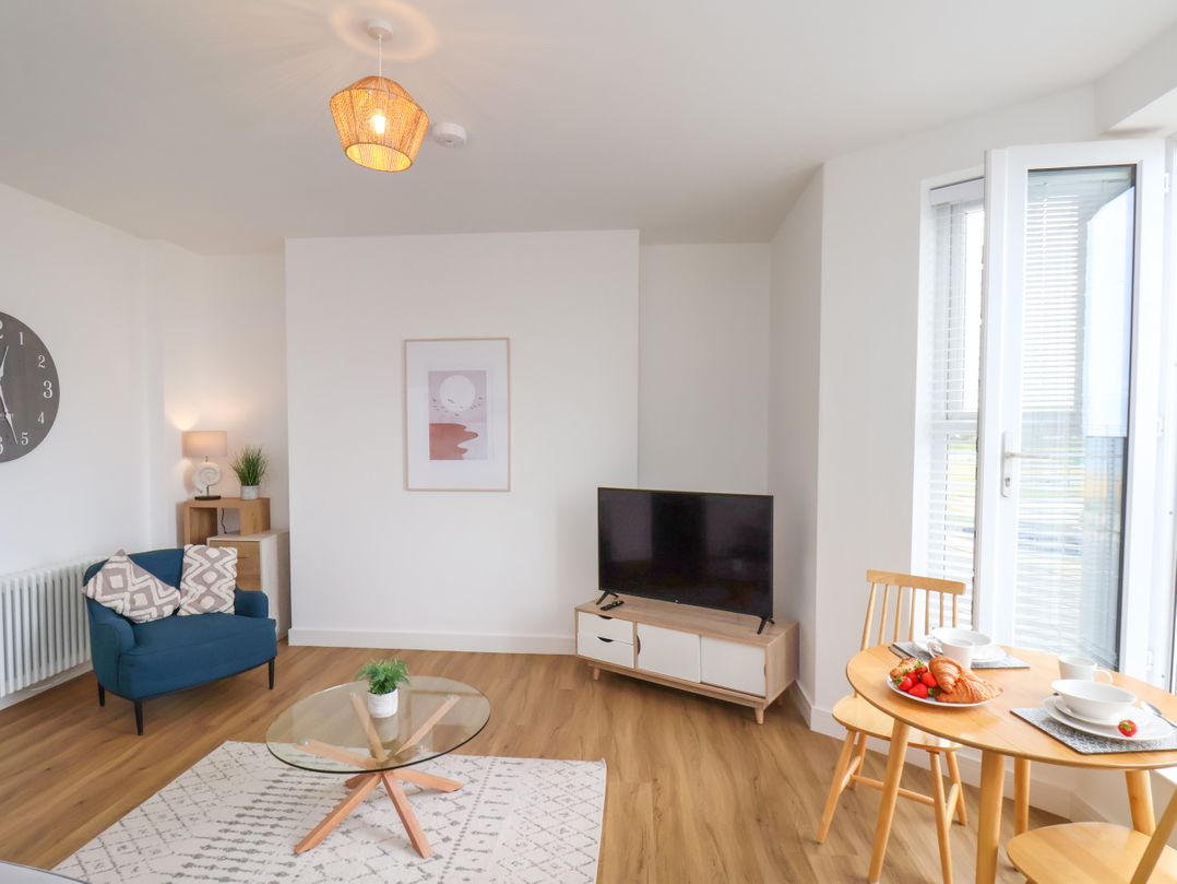 Apartment 4