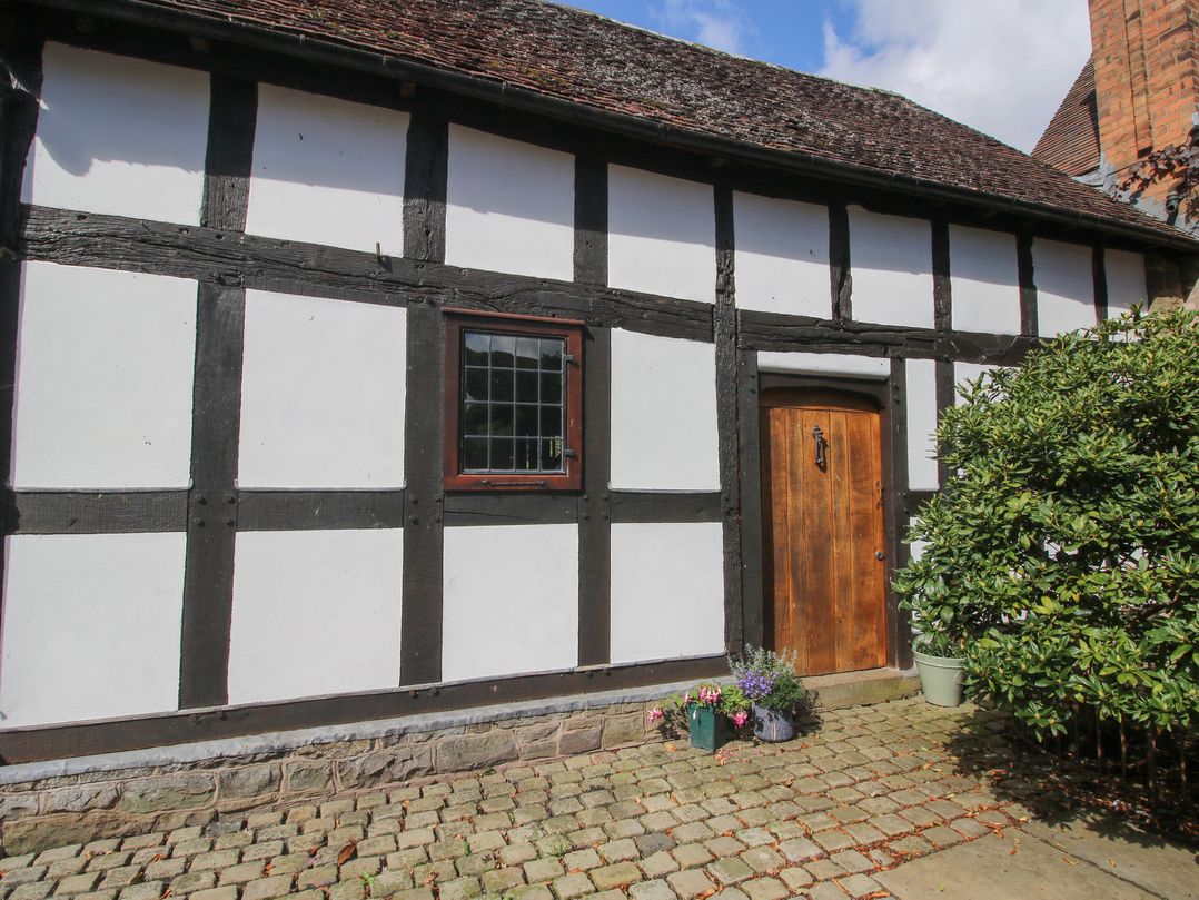 Courtyard Cottage