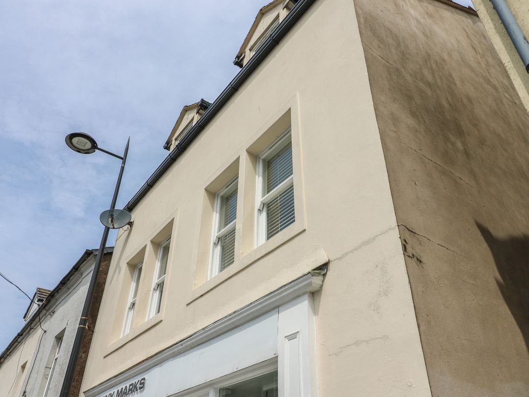Curwen Apartment