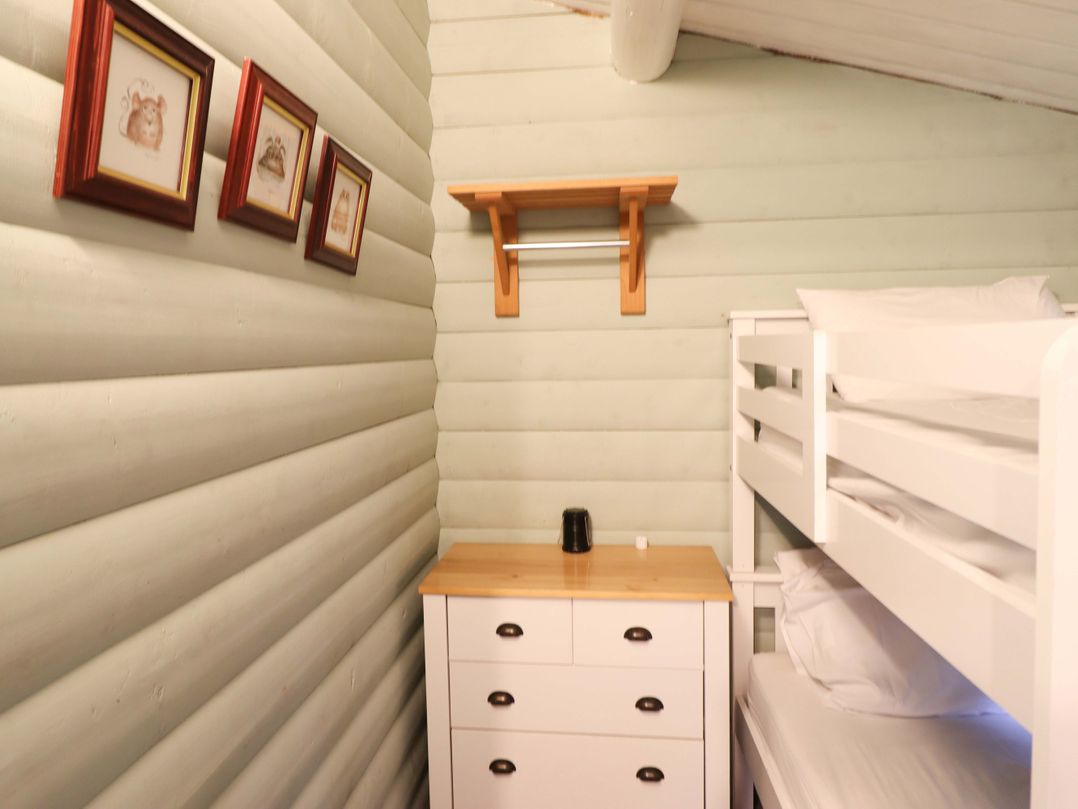 Swn Yr Afon - No 333