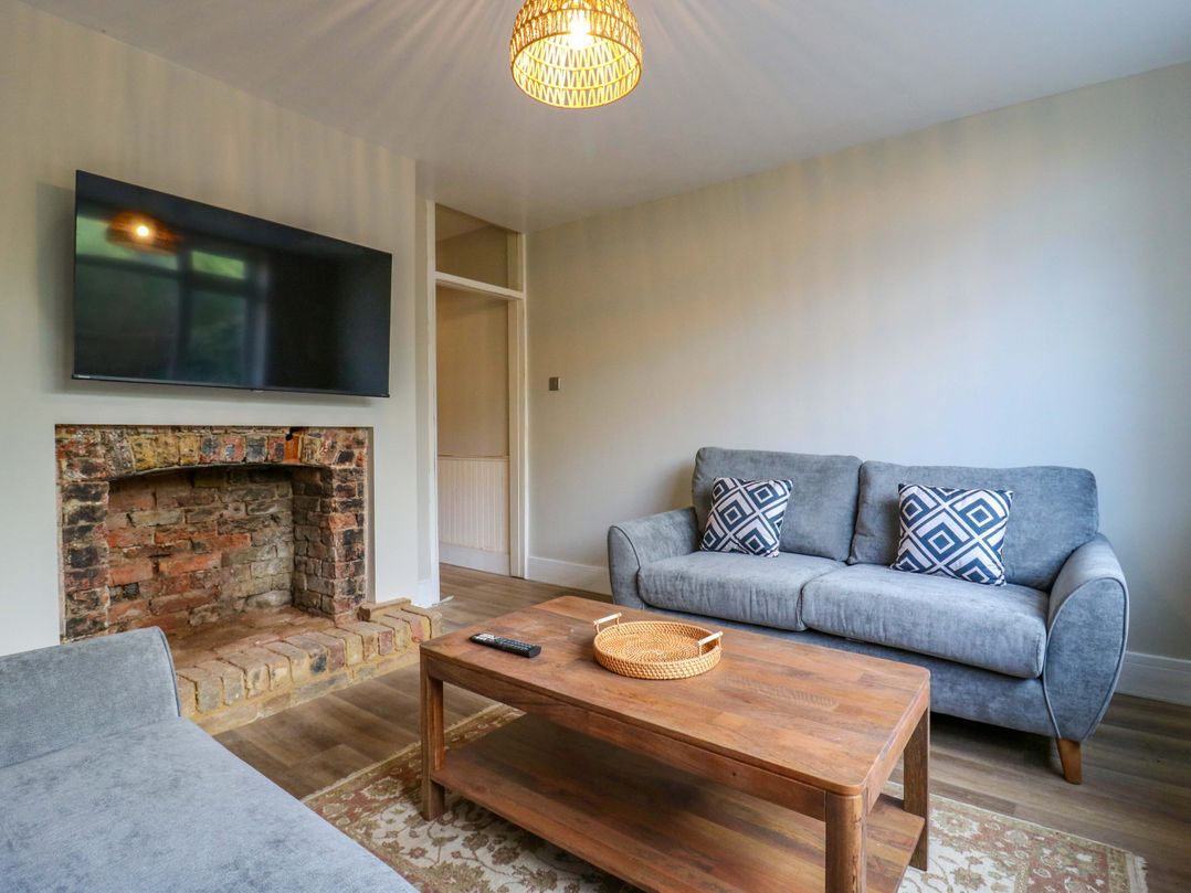 13A Westgate Terrace