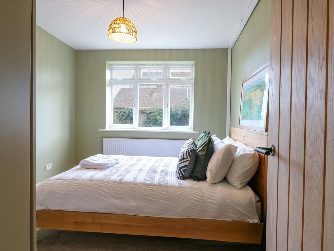 13A Westgate Terrace