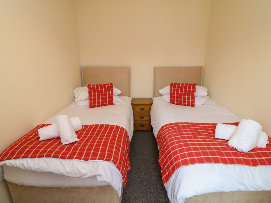 Lodge 9