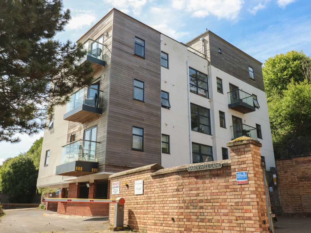 Harbourside Apartments