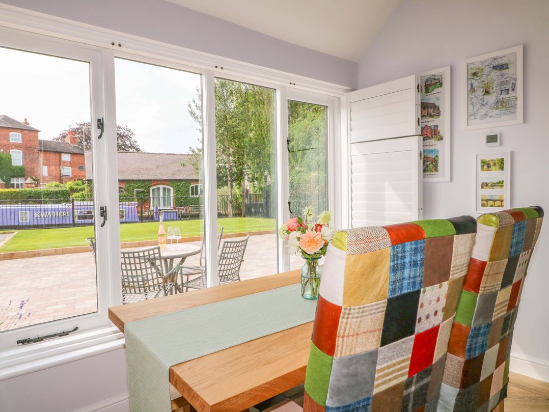 The Canalside Cottage