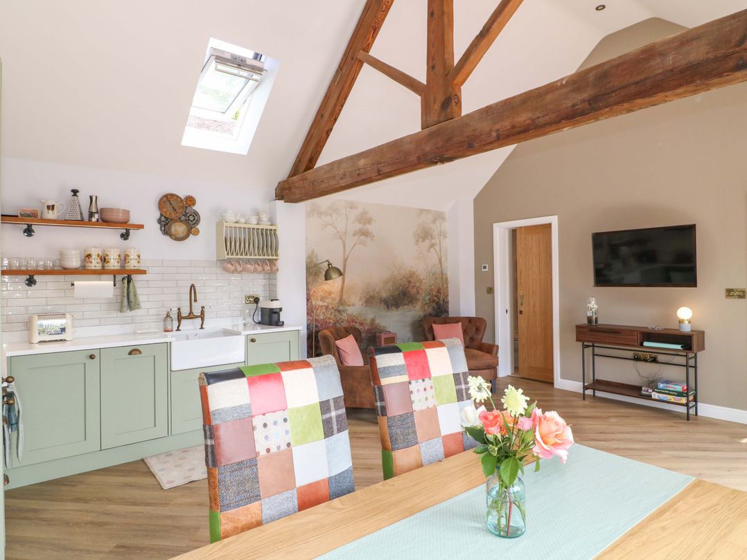 The Canalside Cottage