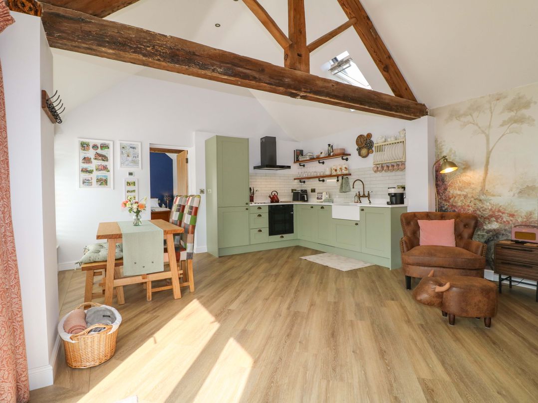 The Canalside Cottage