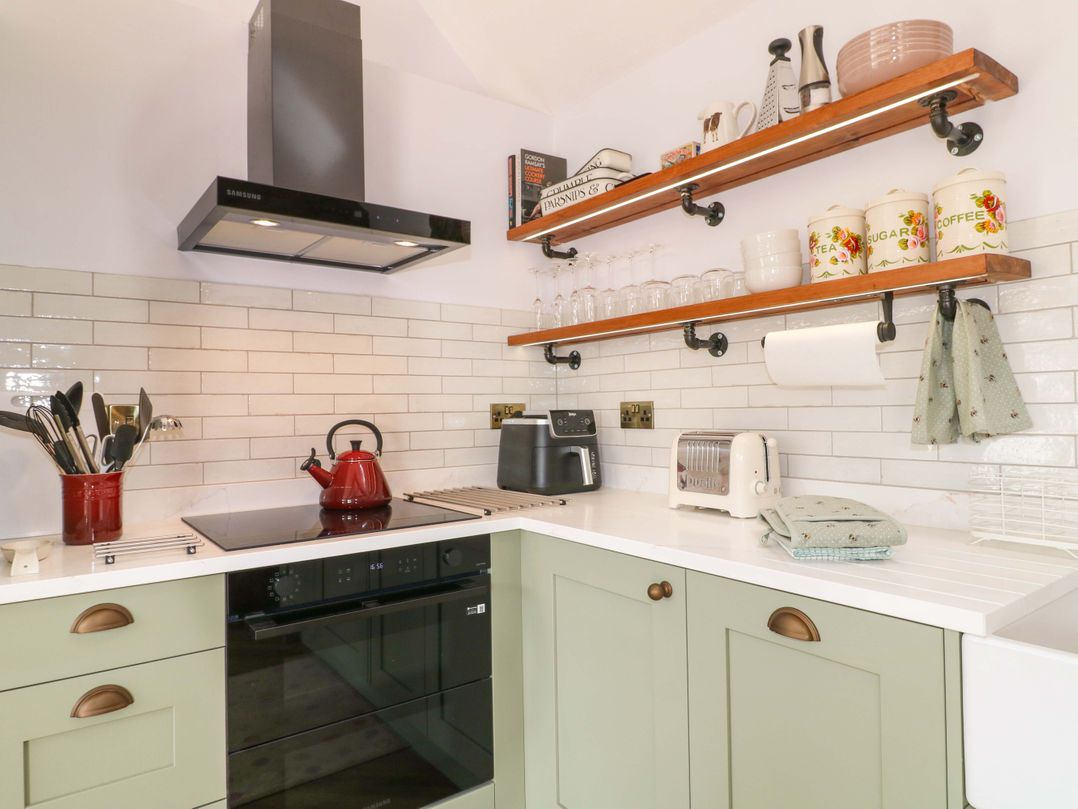 The Canalside Cottage