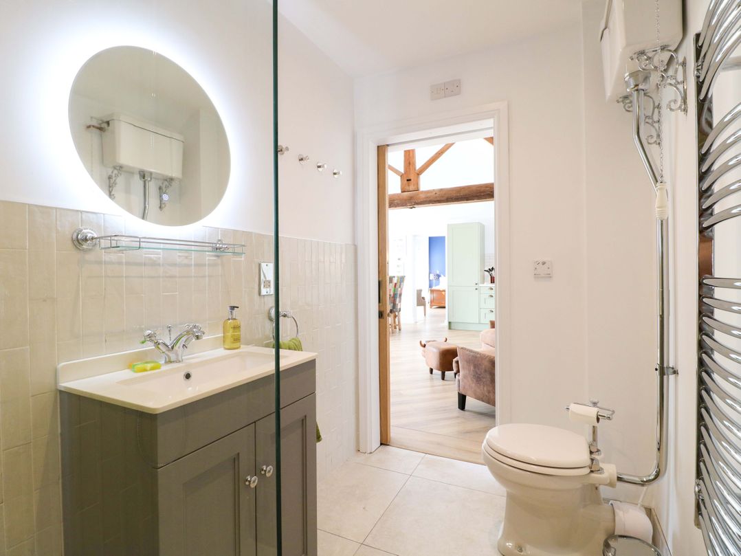The Canalside Cottage