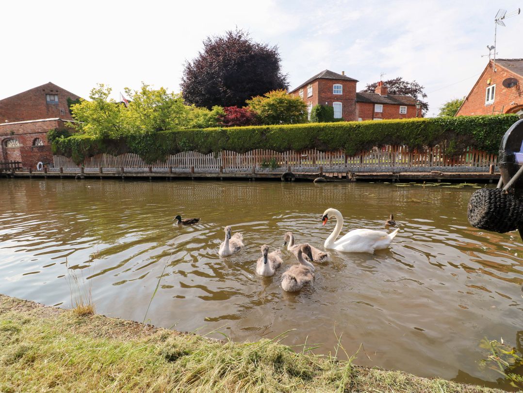 The Canalside Cottage