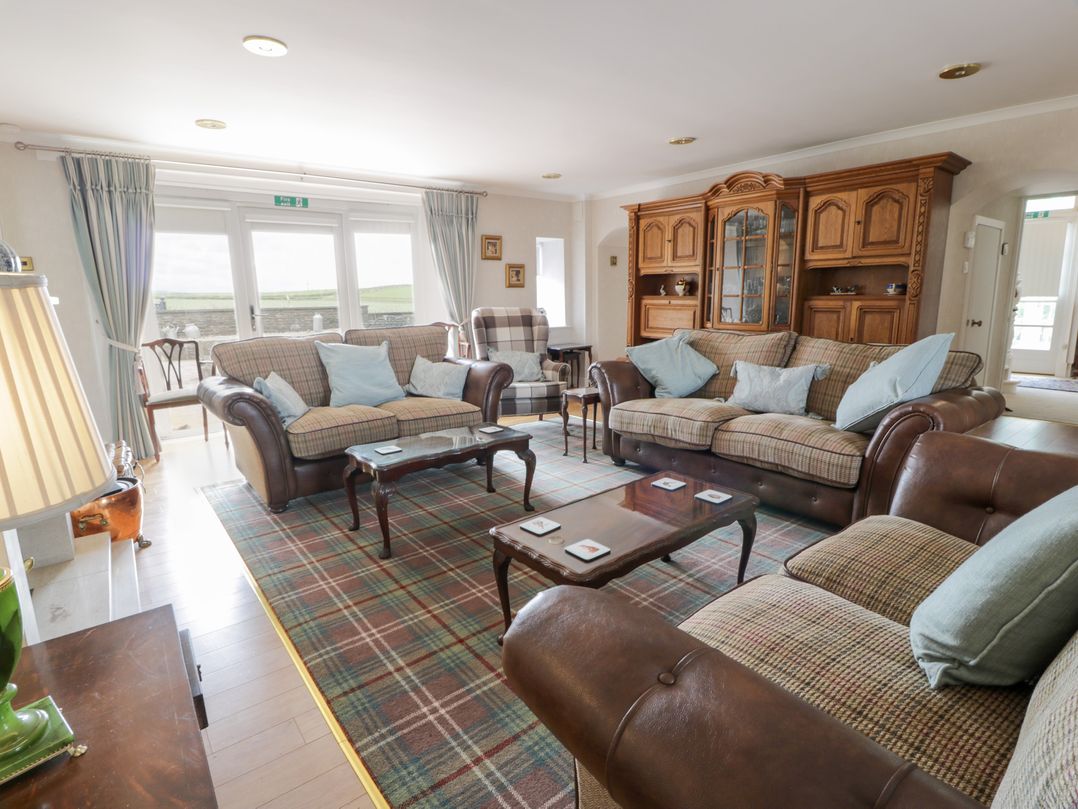 Marshill Farm House