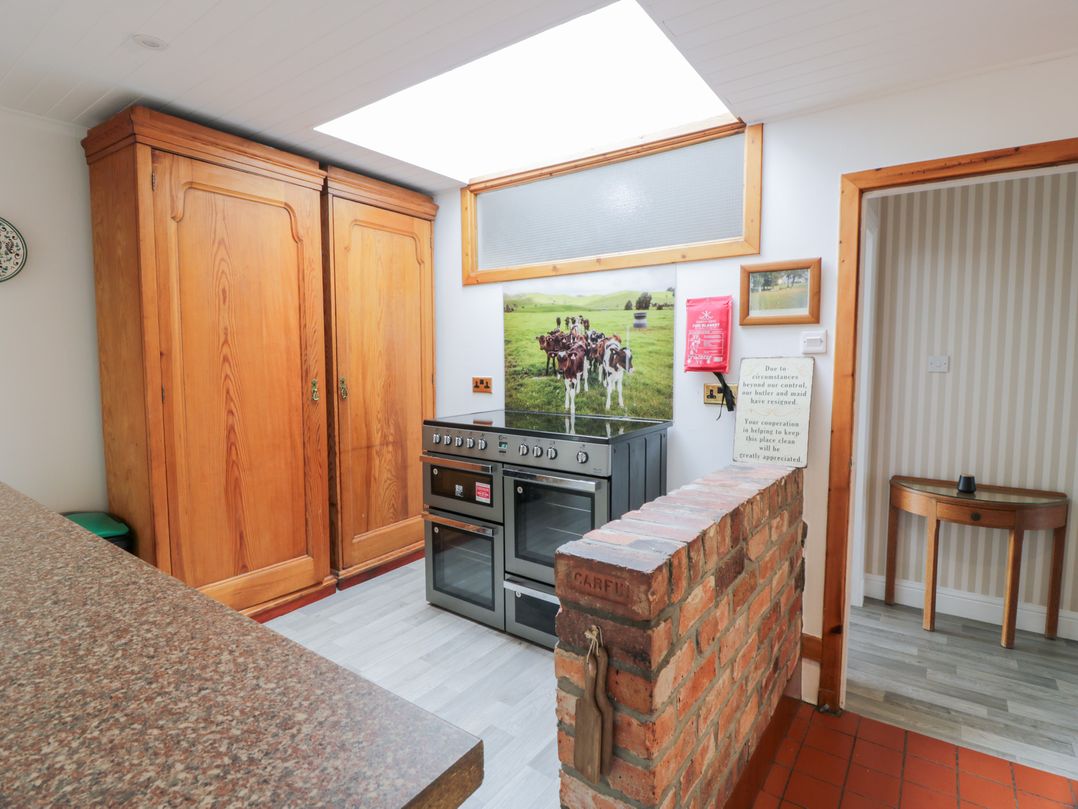 Marshill Farm House
