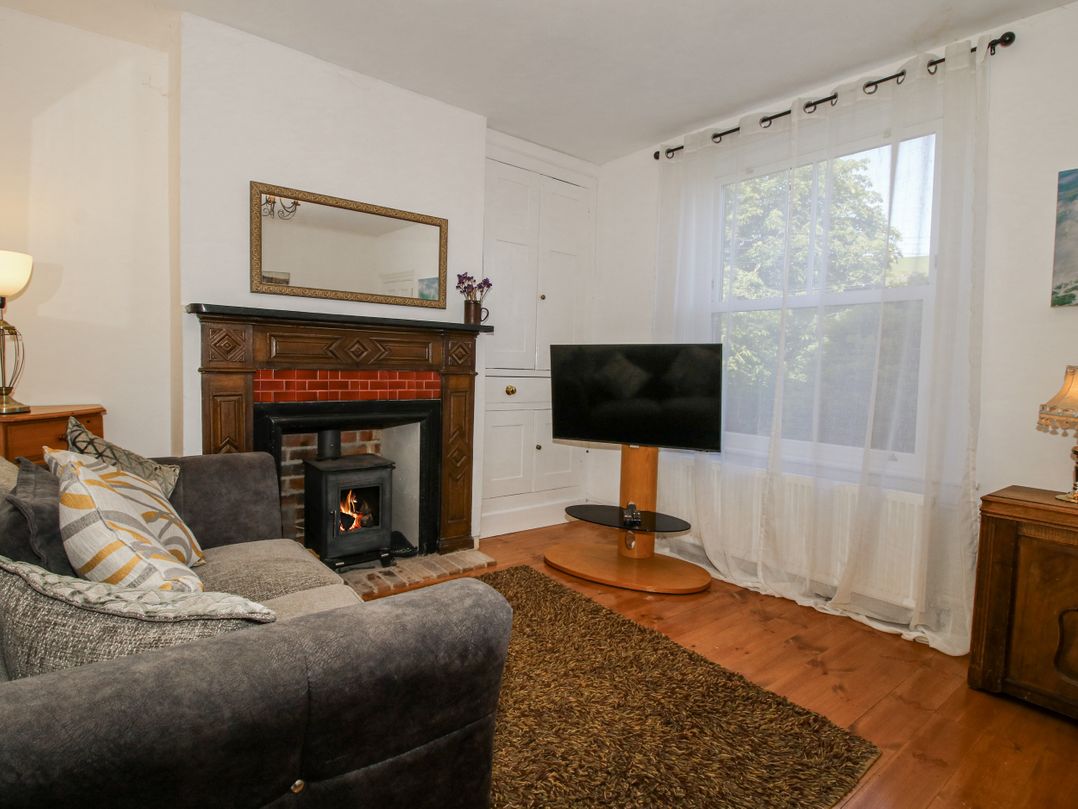 157 Watling Street South
