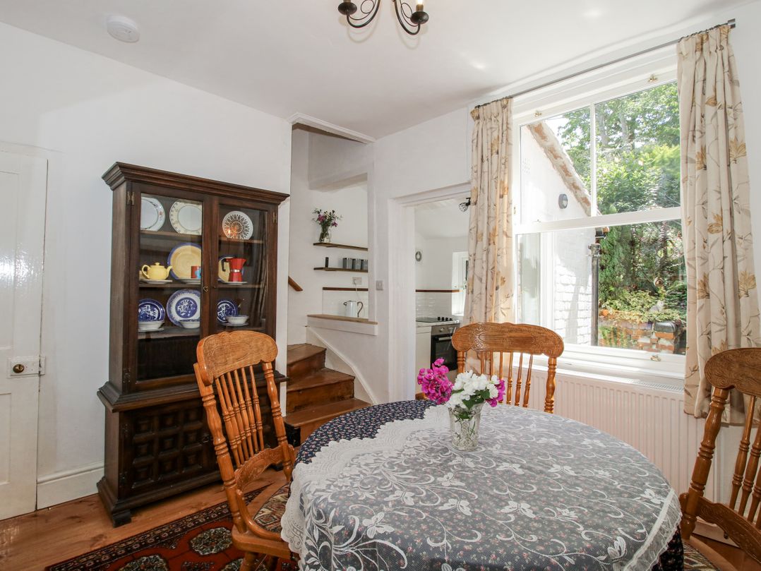 157 Watling Street South
