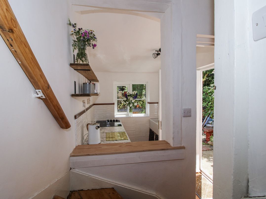 157 Watling Street South