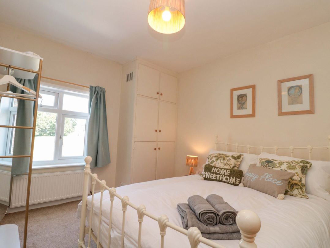Moot Cottage