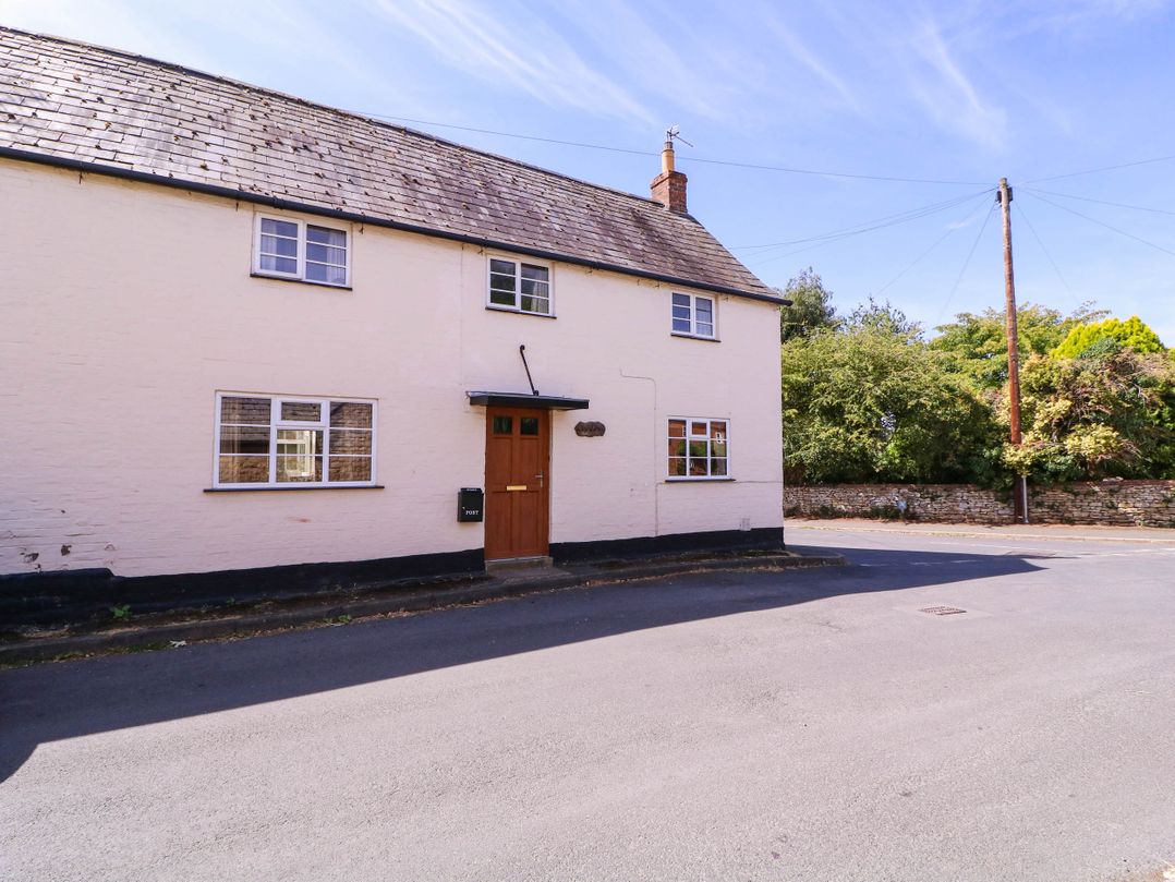 Holiday cottage in Alderton, the Cotswolds