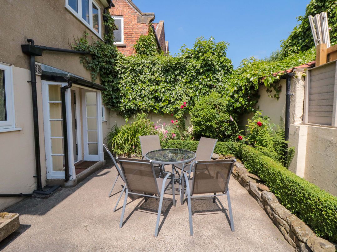 Scalby Grove Cottage