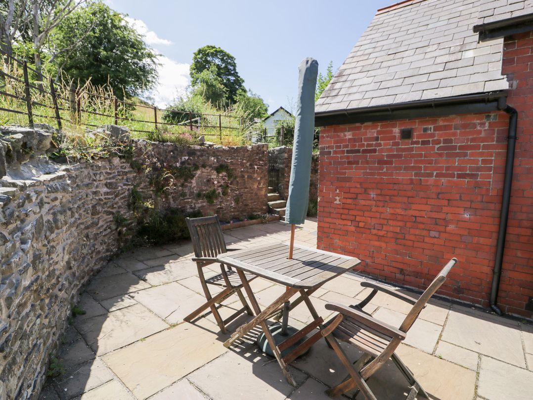 Woodpecker Cottage