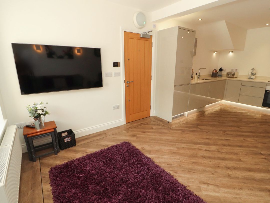 Flat 1