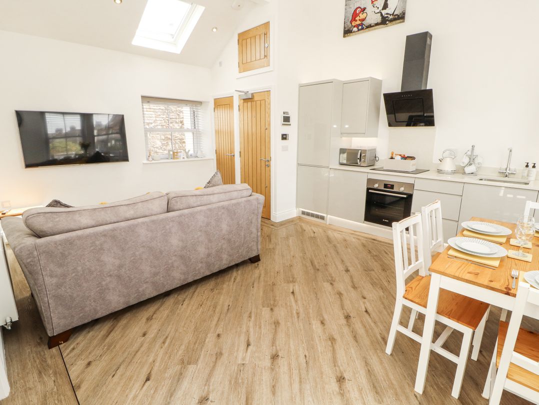 Flat 2