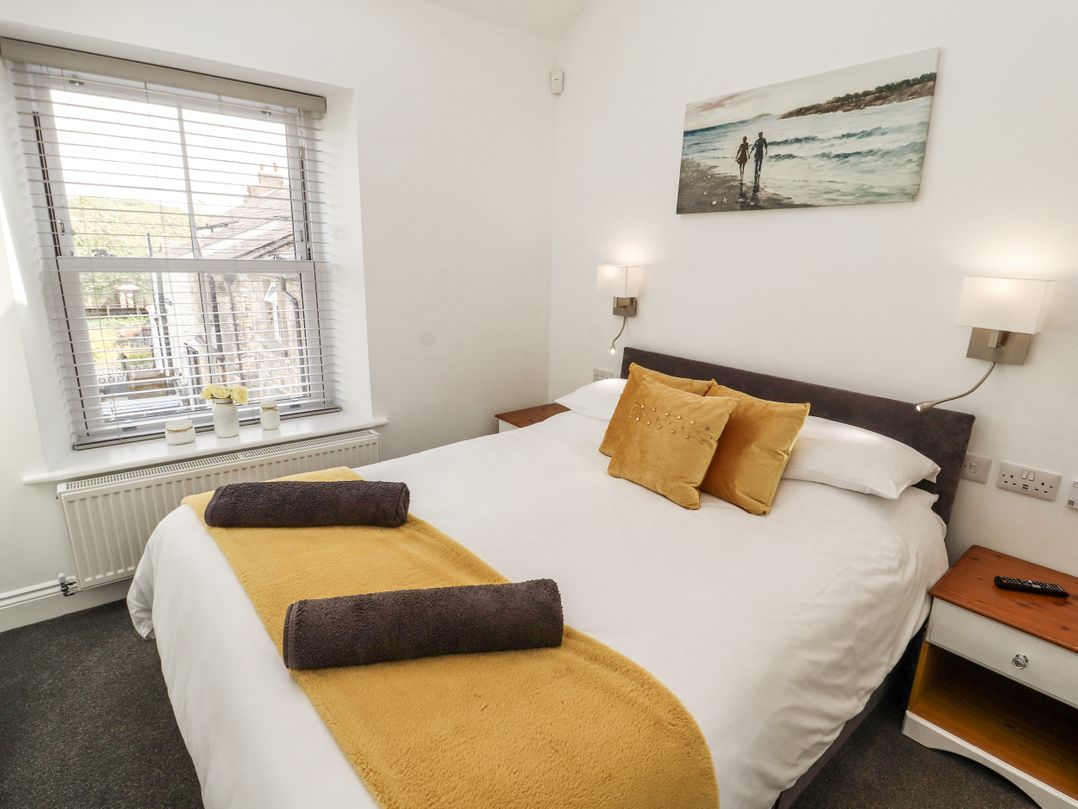 Flat 2