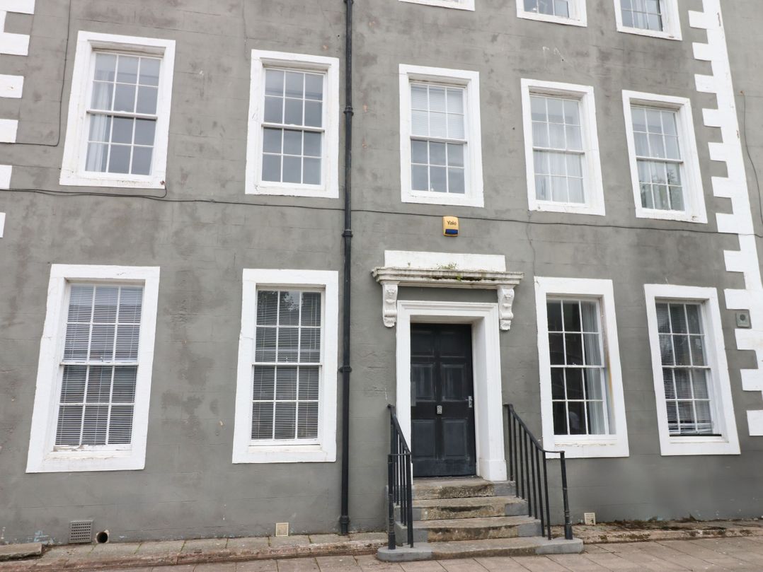 Lowther Apartment